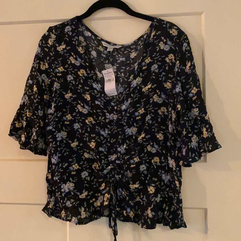 American eagle medium brand new top